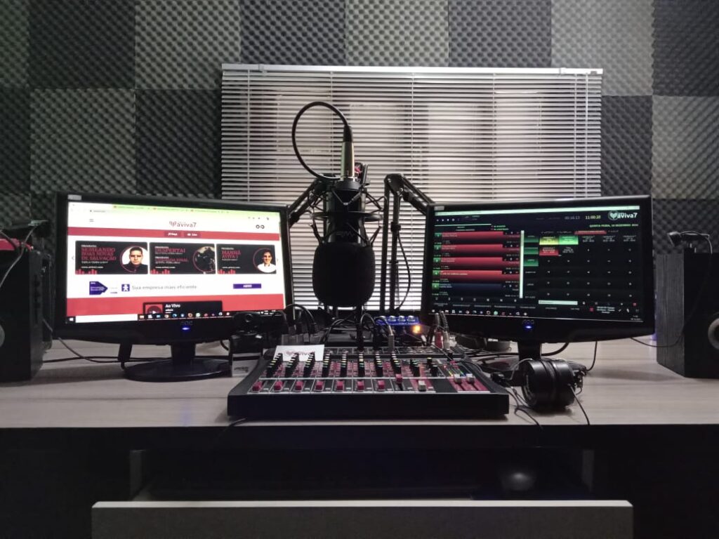 Estúdio Rádio Aviva 7